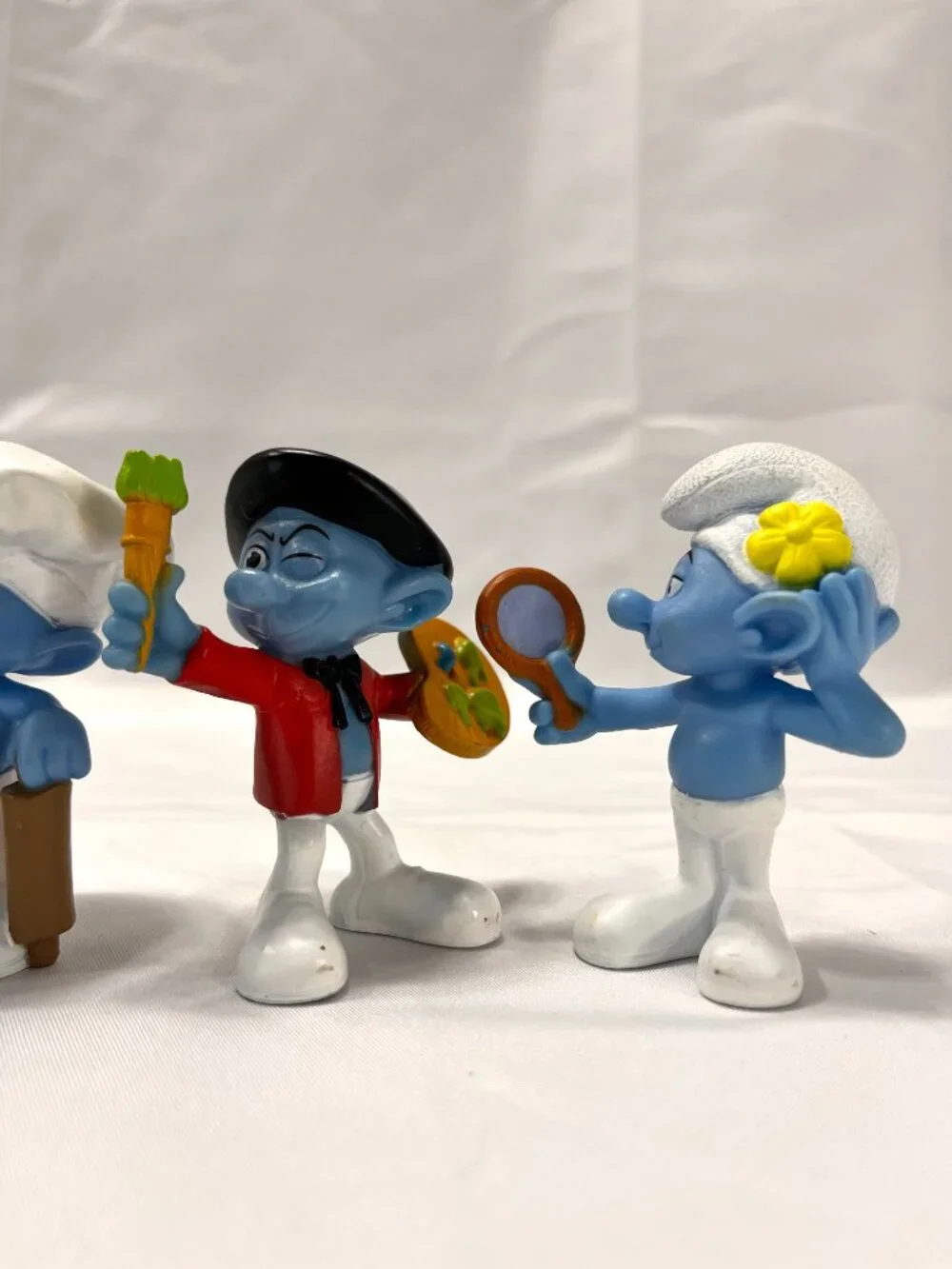 [6] McDonald's 2011 Peyo Smurfs Painter Vanity Chef Baker Handy Saw Hammer Smur